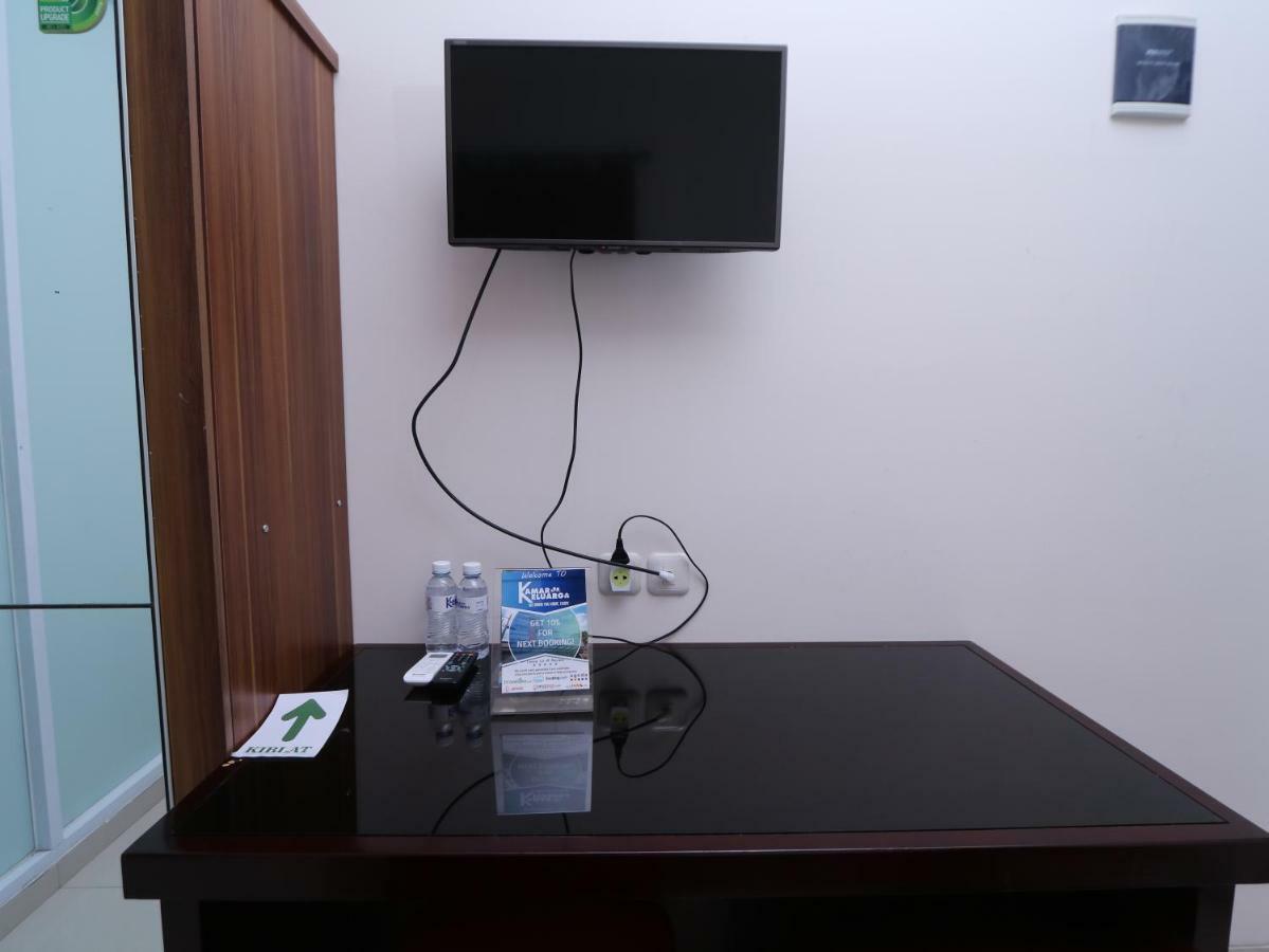 Kamar Keluarga Tanah Abang Hotel Джакарта Екстериор снимка